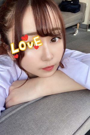 ゆりな